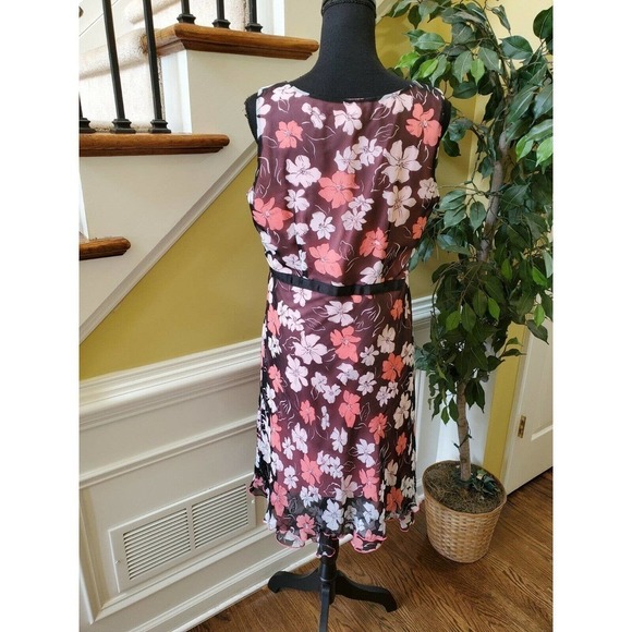 Componix Women's Sheer Lined Ruffle Wedding Dress - Picture 7 of 9